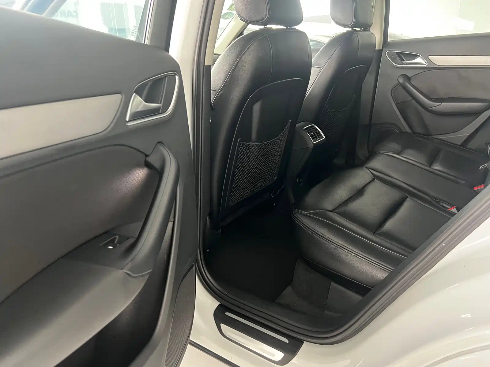 Фото 9 - Audi Q3
