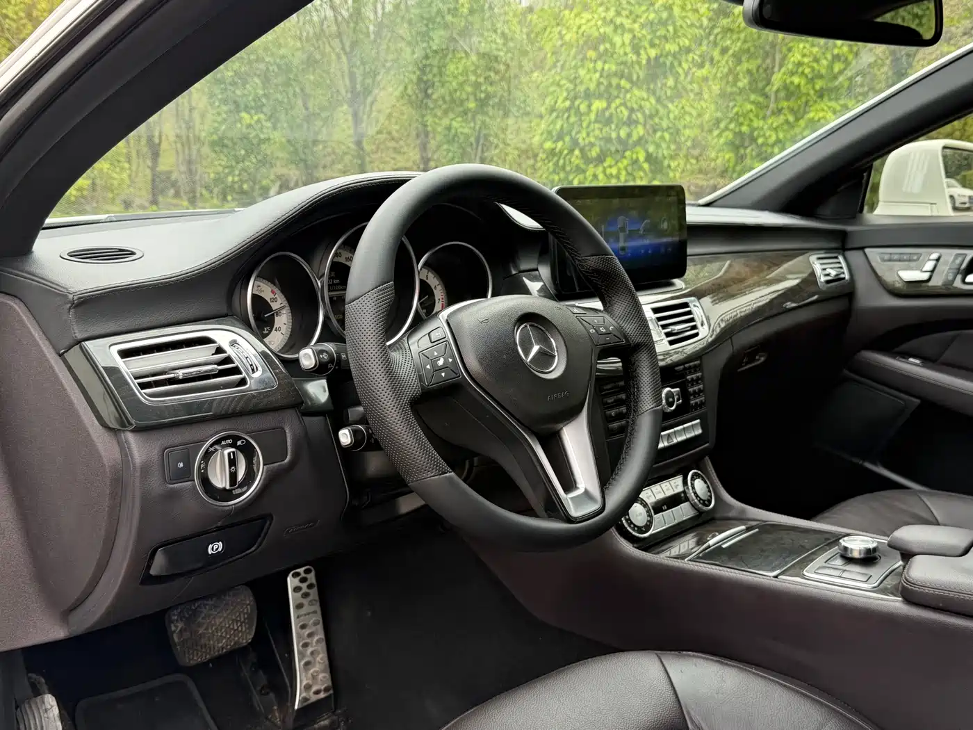 Mercedes-Benz CLS 2012 CLS 300 CGI фото 6