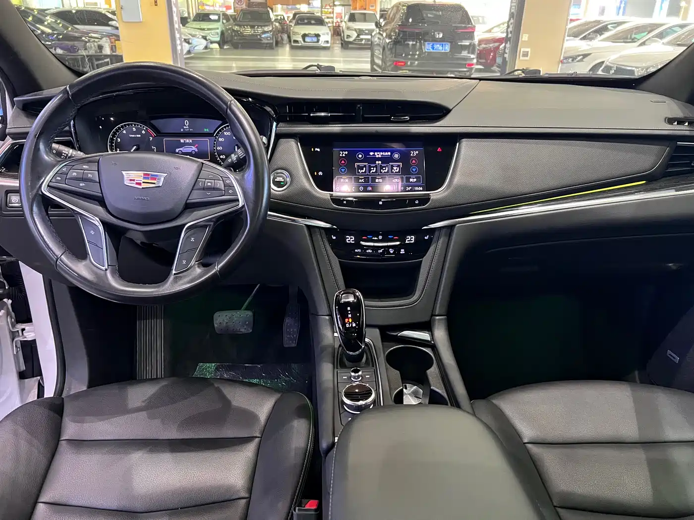 Cadillac XT5 2021 2.0T 2WD Luxury Edition фото 10