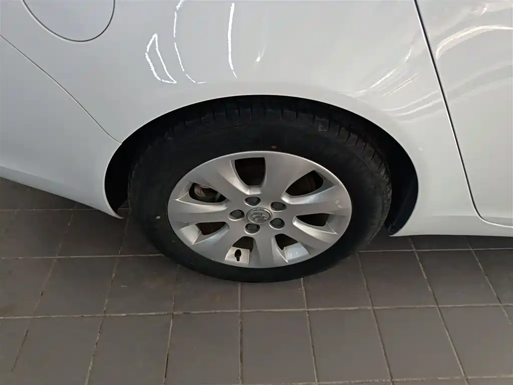 Buick Regal 2015 1.6T Leading Tech Edition фото 26