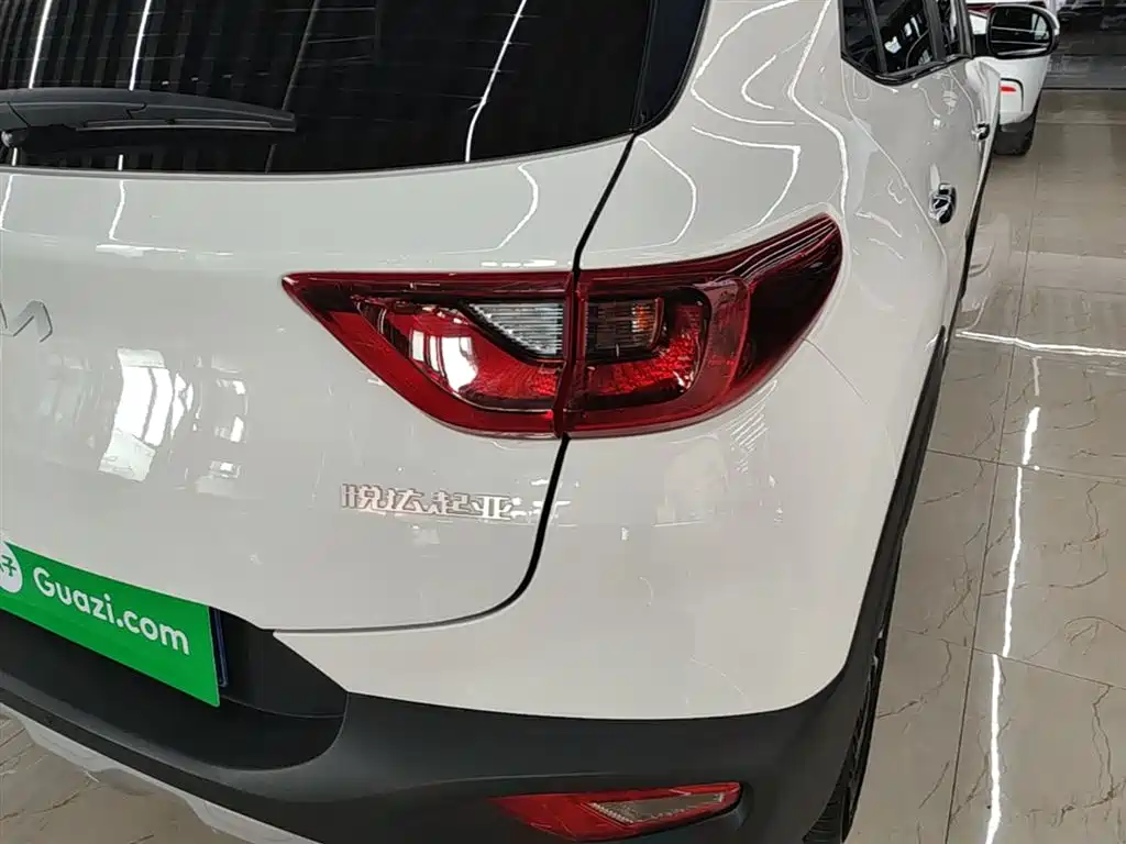 Kia KX1 2021 1.4L CVT Fun Edition фото 8