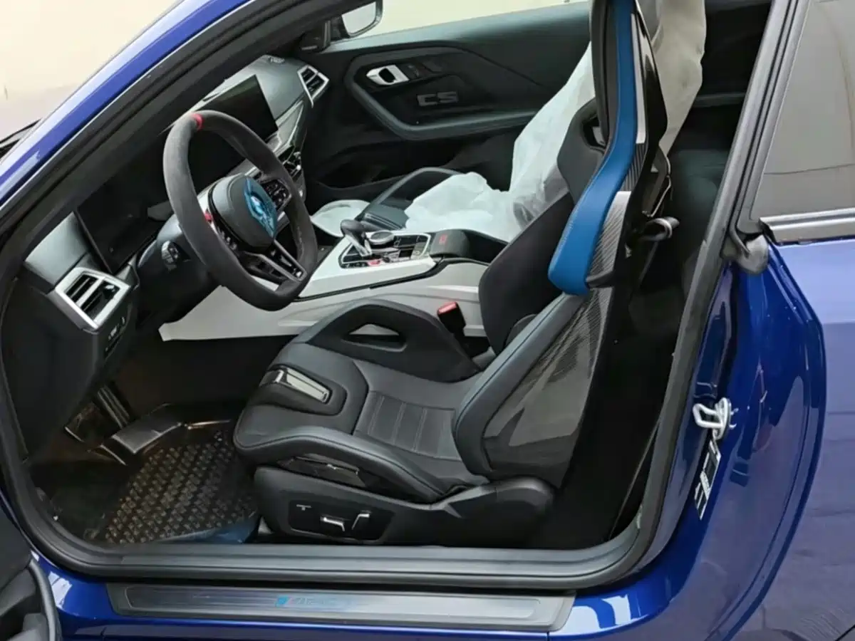BMW M2 2025 Model Year M2 CS фото 6