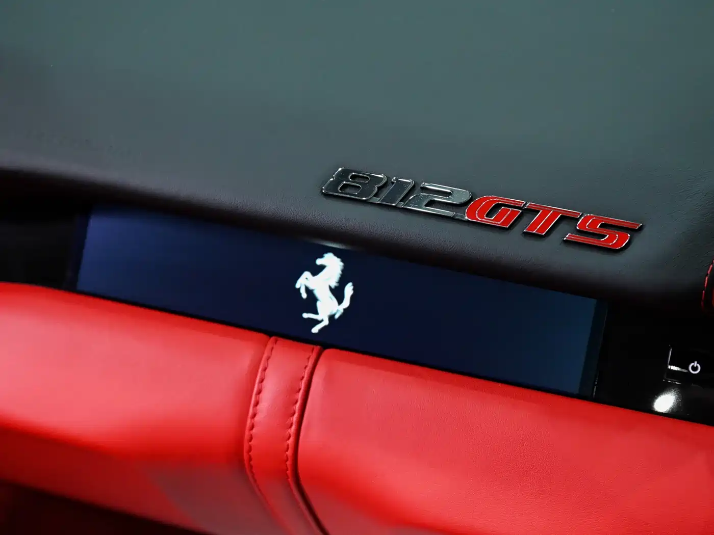 Ferrari 812 2022 2020 6.5L GTS
