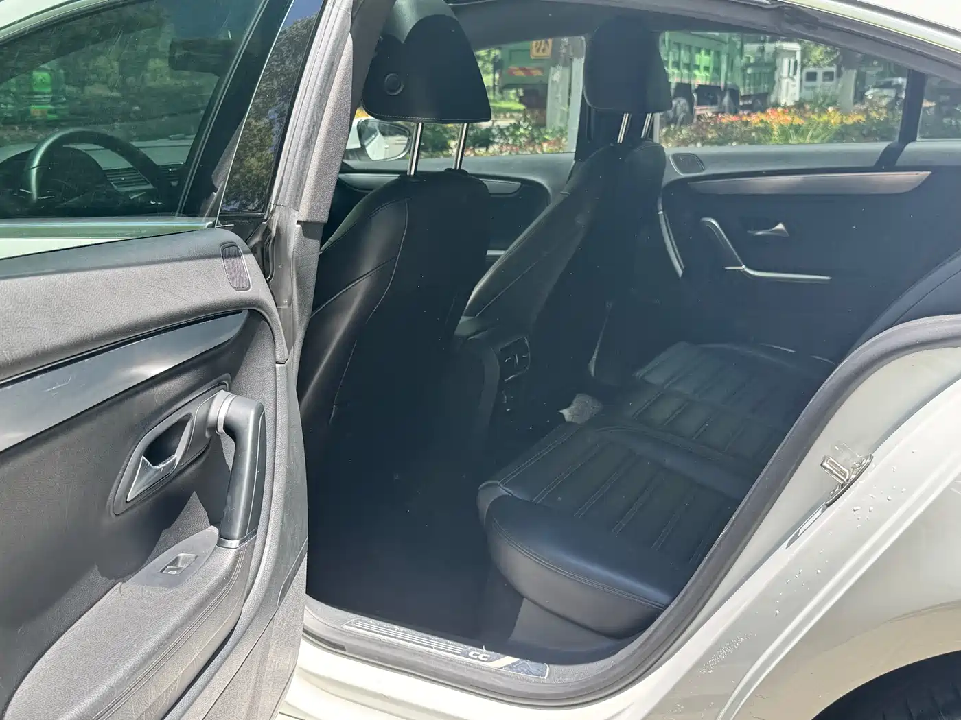 Volkswagen FAW-Volkswagen CC 2016 Model 1.8TSI Premium фото 8