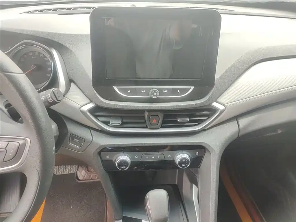 Chevrolet Volando 2019 530T Automatic Power Enjoyment Edition (5+2 seater) China VI фото 13