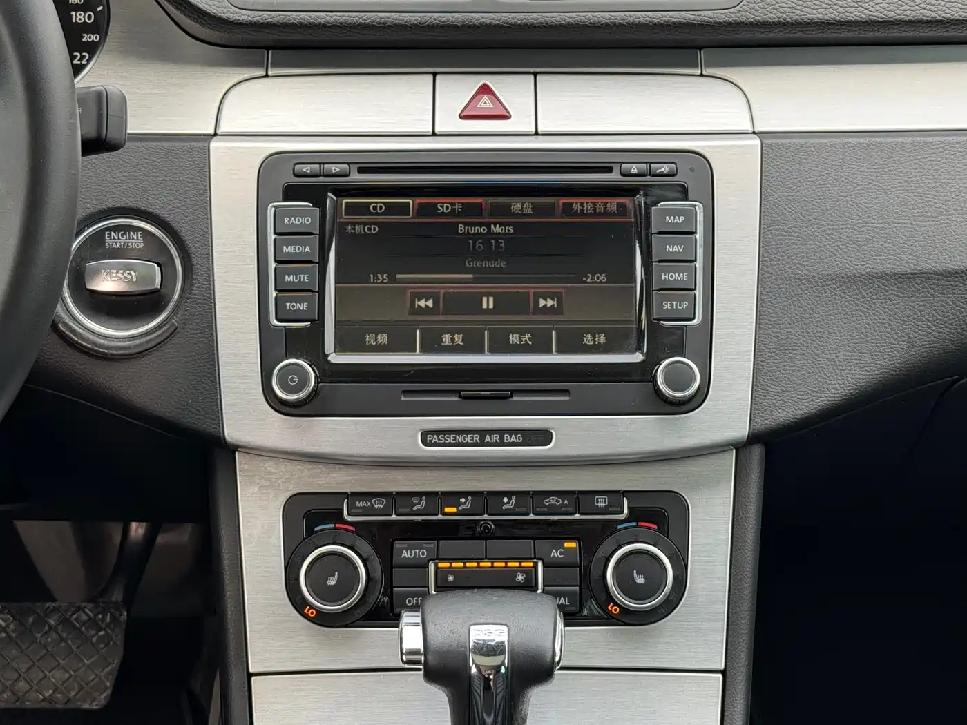 Volkswagen CC 2009 3.6FSI Comfort Edition фото 14