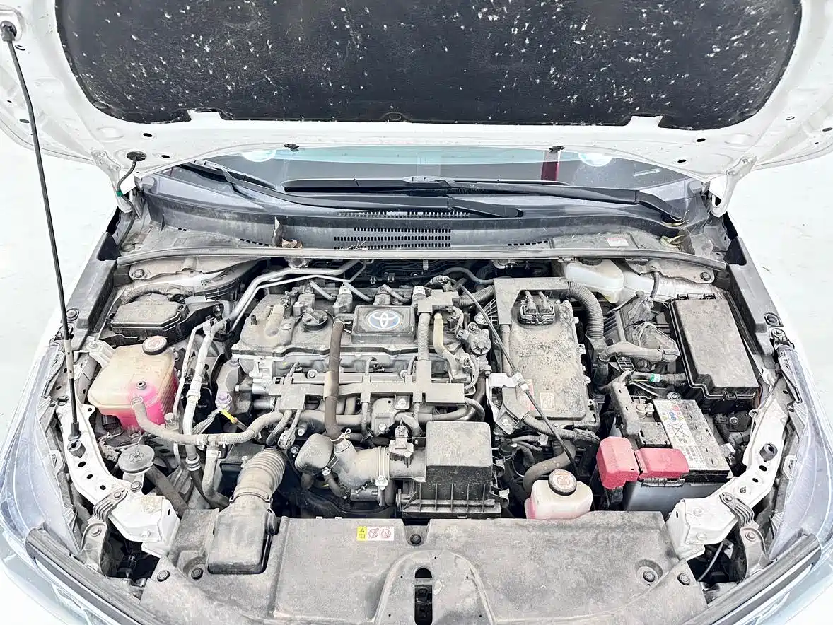 Toyota Corolla 2021 Hybrid 1.8L E-CVT Pioneer Edition фото 10