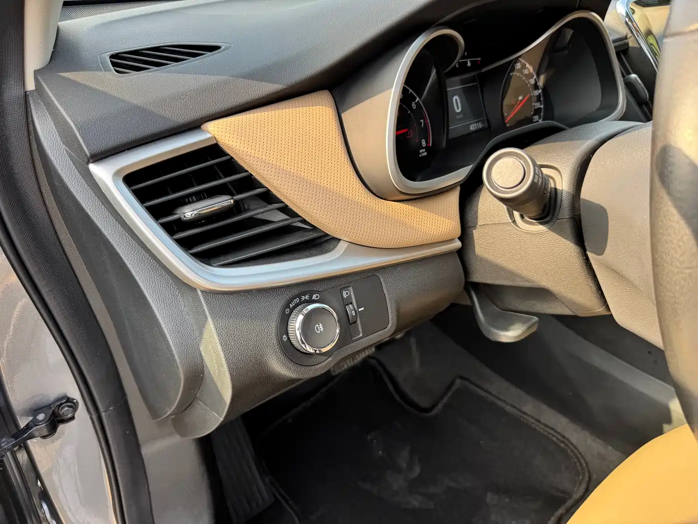 Chevrolet Monza 2022 320 Automatic Enjoyment Sunroof Edition фото 9