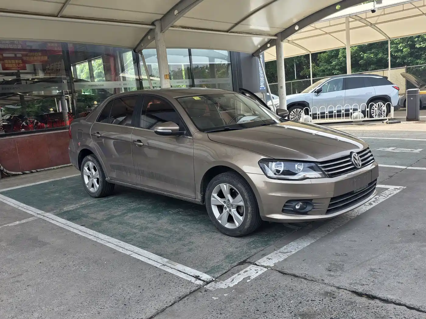 Volkswagen Bora 2015 Quality Edition 1.6L Automatic Comfort