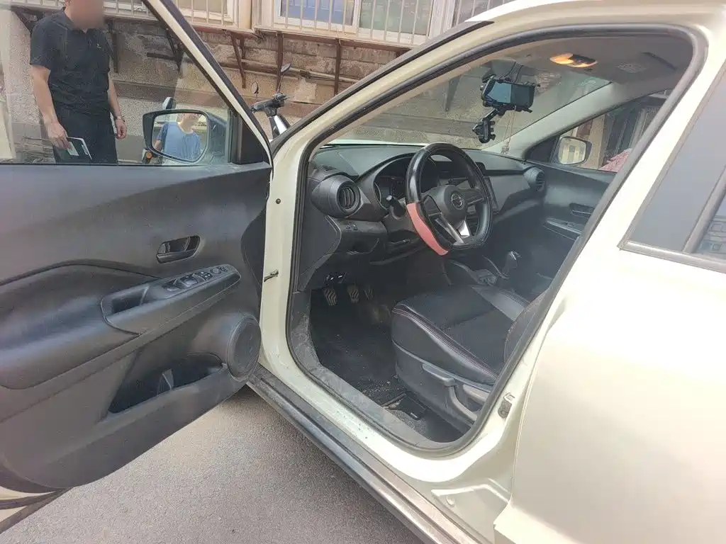 Nissan Kicks 2020 2021 1.5L XE Manual Cool Edition
