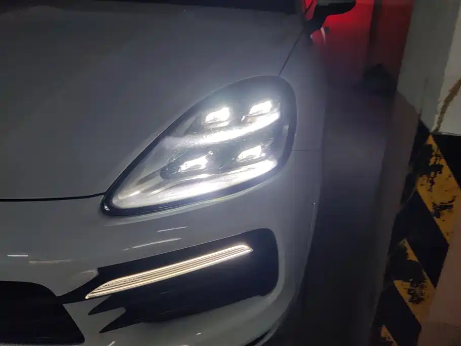 Porsche Cayenne 2018 Cayenne 3.0T фото 5