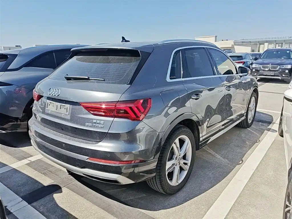 Audi Q3 2019 35 TFSI Fashion Elegance фото 7