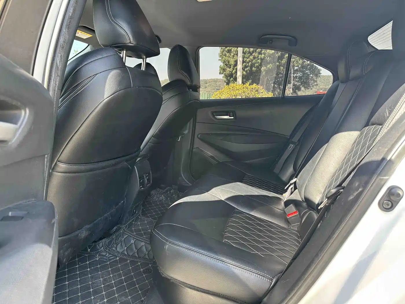 Toyota Levin 2022 Dual Engine 1.8H E-CVT Tech Edition фото 7