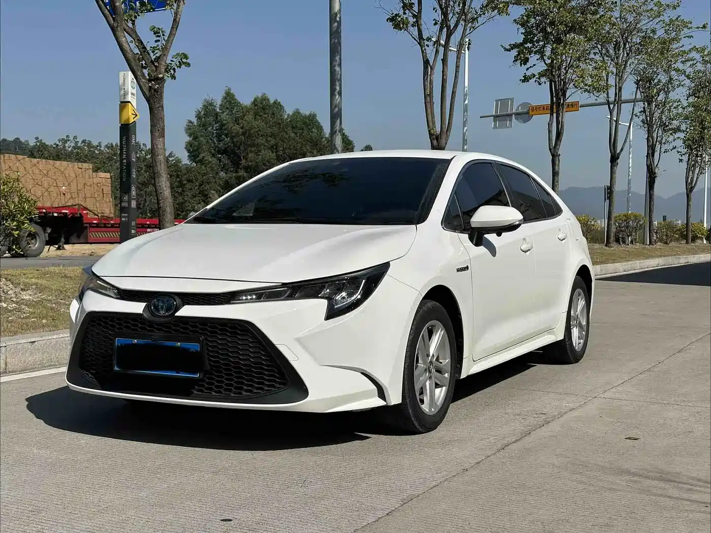 Toyota Levin 2022 Dual Engine 1.8H E-CVT Tech Edition