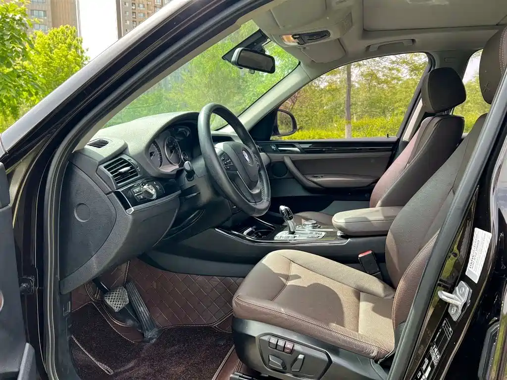 BMW X3 (Import) 2014 xDrive20i X Design Package фото 7