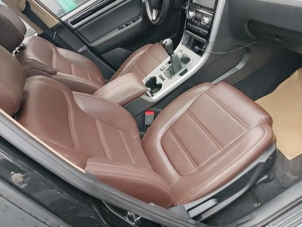 Yema Auto Yema T70 2018 2018 T70S 1.8L Manual Sunroof Value Edition