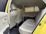Photo 8 - Toyota Yaris