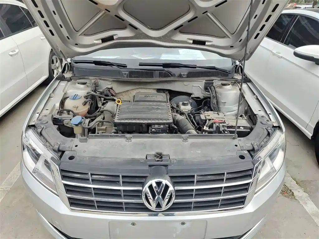 Volkswagen Lavida 2013 Facelift Classic 1.6L Automatic Comfort фото 17