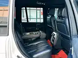 Photo 11 - Land Rover Range Rover
