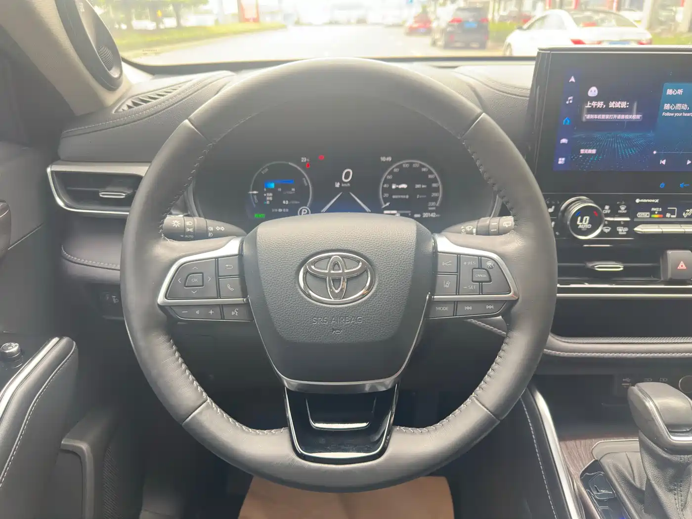 Toyota Highlander 2022 Dual Engine 2.5L 4WD Supreme Edition 7-Seater фото 13