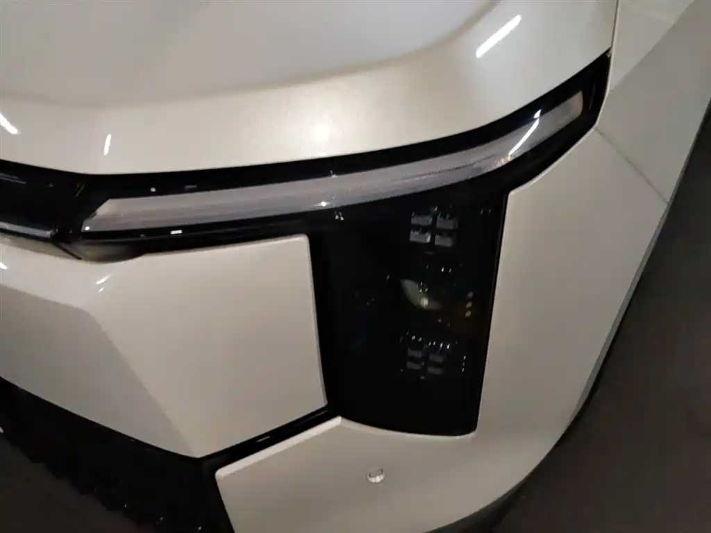 SAIC Maxus Dajia 7 2024 Facelift Super Hybrid Long Range Enjoyment Edition фото 24