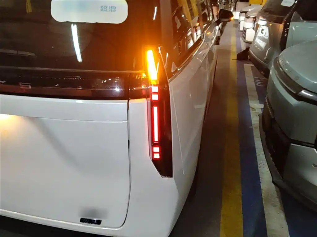 SAIC Maxus Dajia 7 2024 Facelift Super Hybrid Long Range Enjoyment Edition фото 8