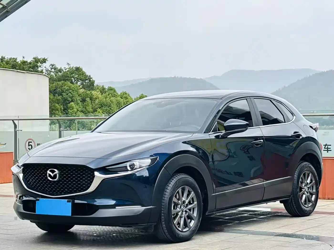Фото 1 - Mazda CX-30