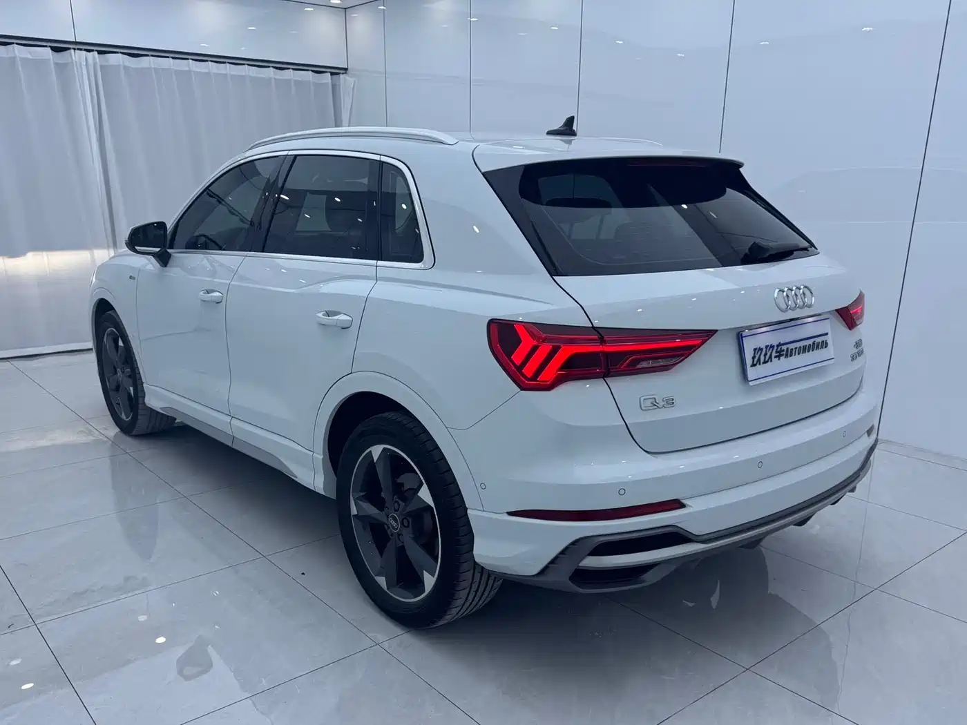 Audi Q3 2022 35 TFSI Fashion Dynamic фото 6
