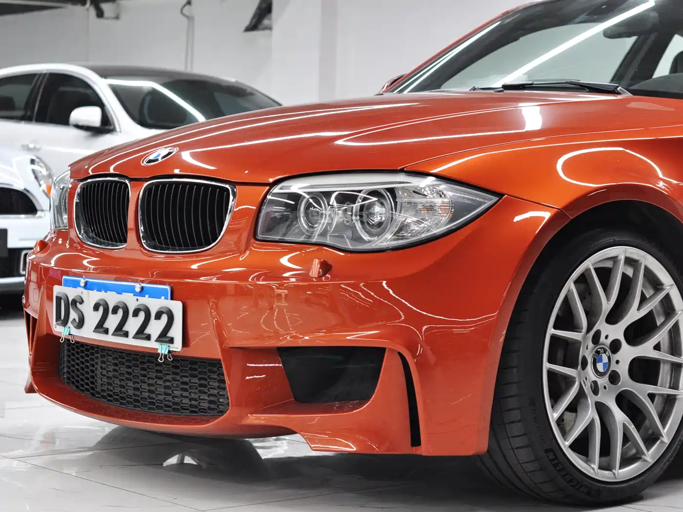 BMW 1 Series M 2011 1M Coupe фото 4