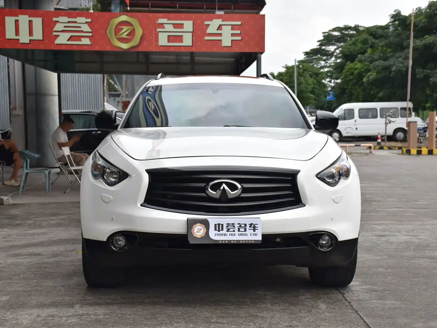 Infiniti QX70 2016 2015 Model 3.7L Shadow Edition