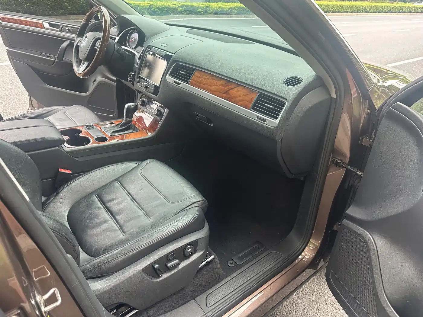 Volkswagen Touareg 2011 2011 3.0TSI Standard
