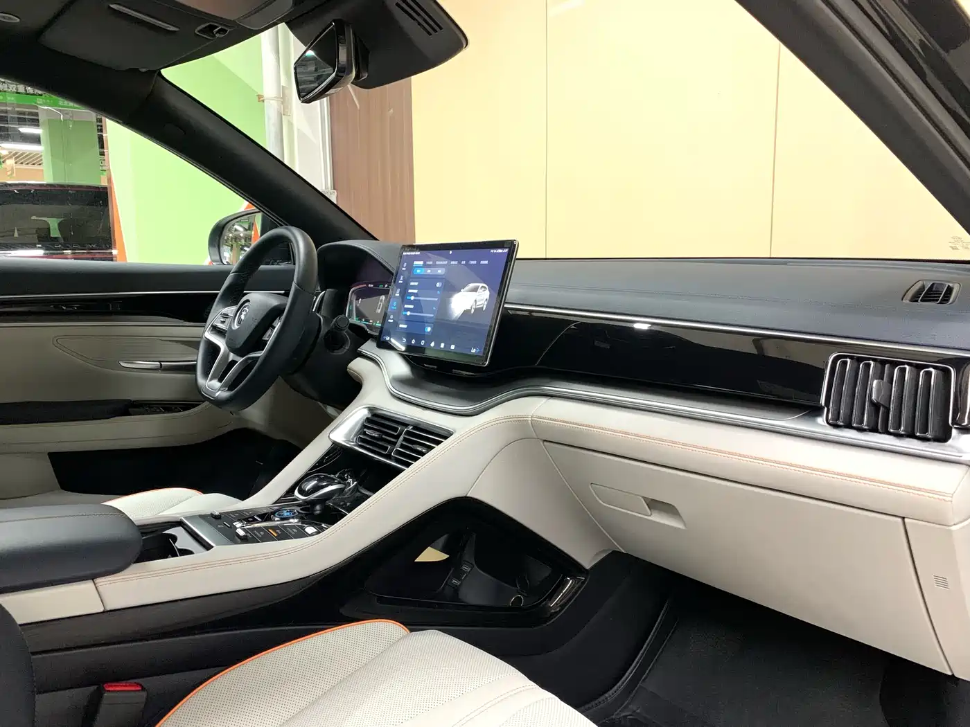 BYD Song PLUS PHEV 2021 DM-i 110KM Flagship PLUS фото 10