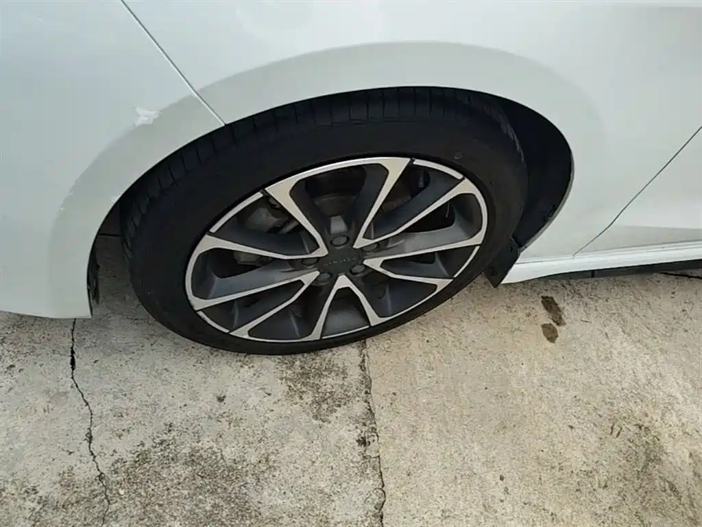 Lynk & Co 03 2019 1.5TD DCT Power Edition China VI фото 23