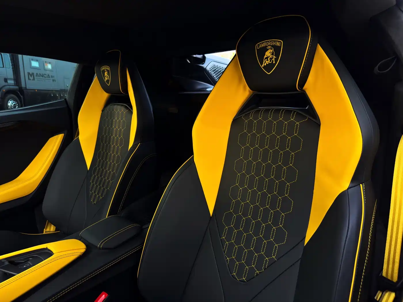 Lamborghini Revuelto 2026 2023 6.5L PHEV Standard