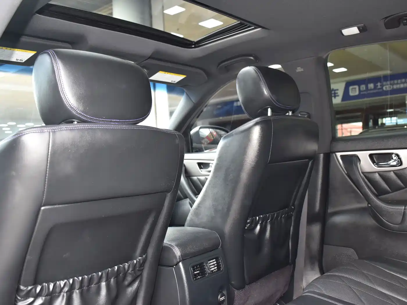 Infiniti QX70 2016 2015 Model 3.7L Shadow Edition