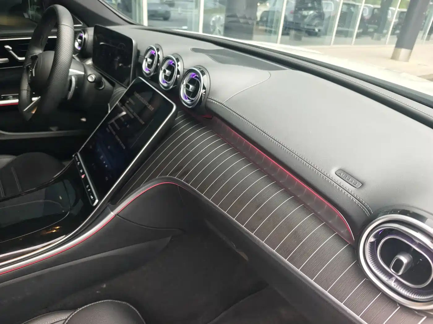 Mercedes-Benz C-Class 2025 C 260 L Night Sport Edition фото 16