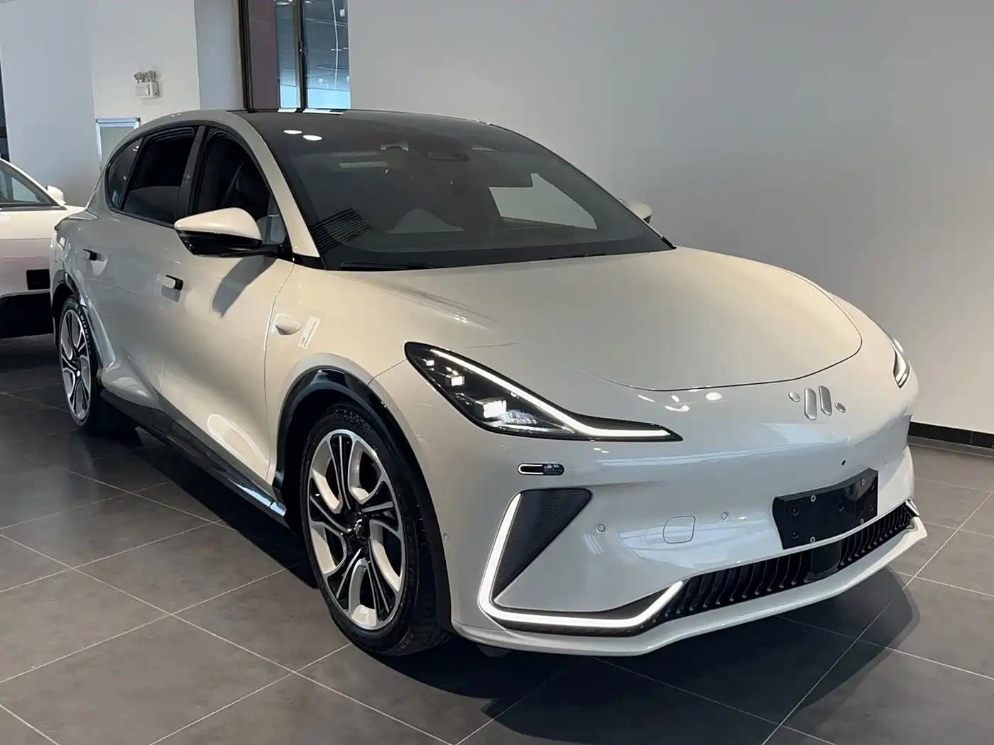 IM Motors IM LS7 2023 2023 Model 90kWh Elite RWD Edition