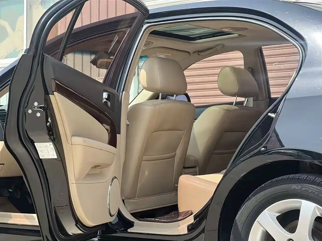 Chevrolet Epica 2010 1.8 Luxury AT фото 8