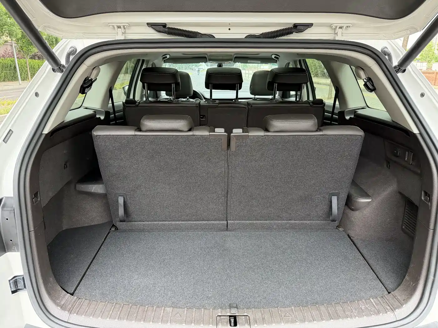 Škoda Kodiaq 2017 TSI330 7-seater 2WD Luxury Tech Edition фото 32