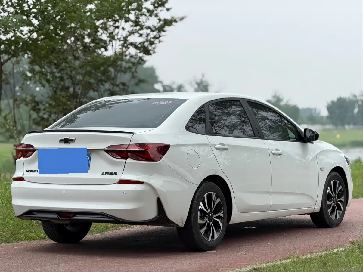 Chevrolet Monza 2022 Mild Hybrid RS 330T Automatic Exciting Edition фото 7