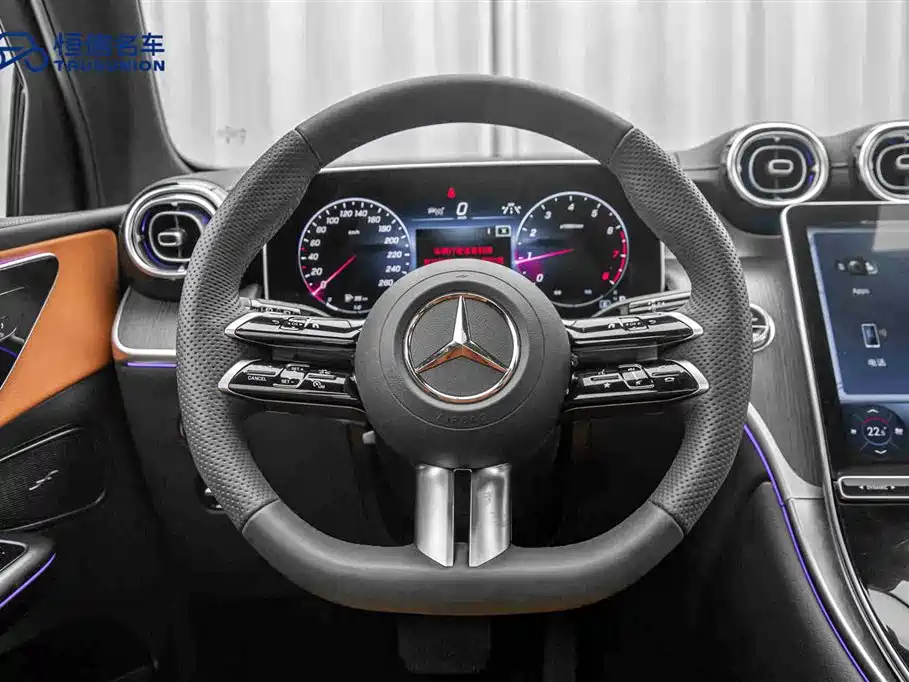 Mercedes-Benz GLC 2024 GLC 260 L 4MATIC Luxury 5-seater фото 17