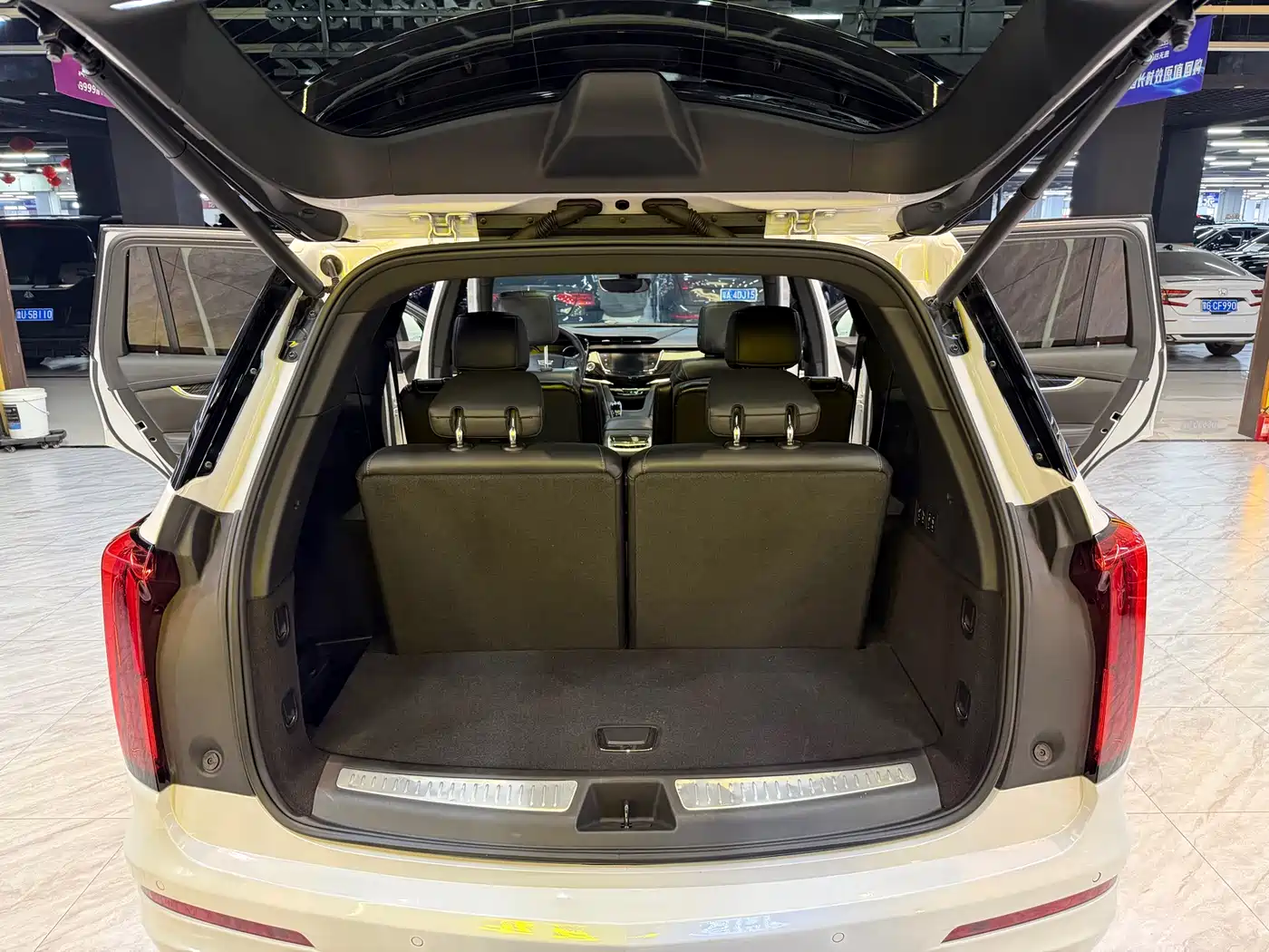 Cadillac XT6 2020 28T 6-Seater 4WD Luxury Model фото 9