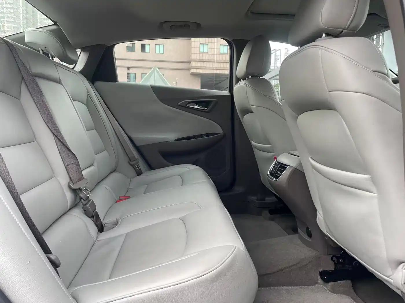 Chevrolet Malibu XL 2017 1.5T Auto Enjoyment Edition фото 12