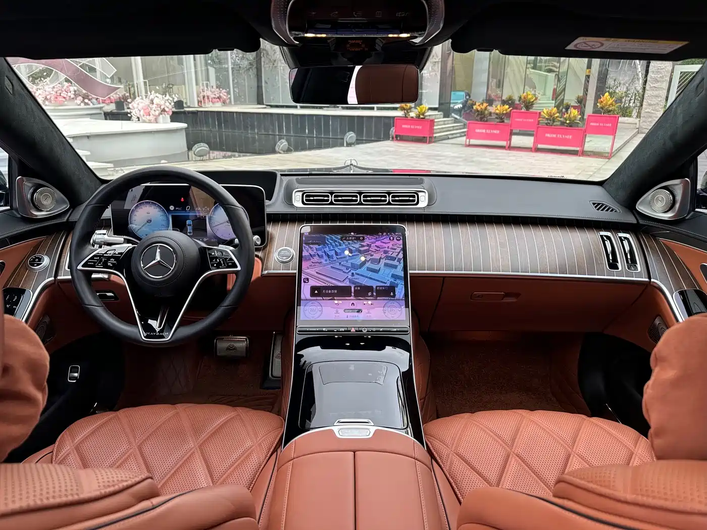 Фото 23 - Mercedes-Benz Maybach S-Class