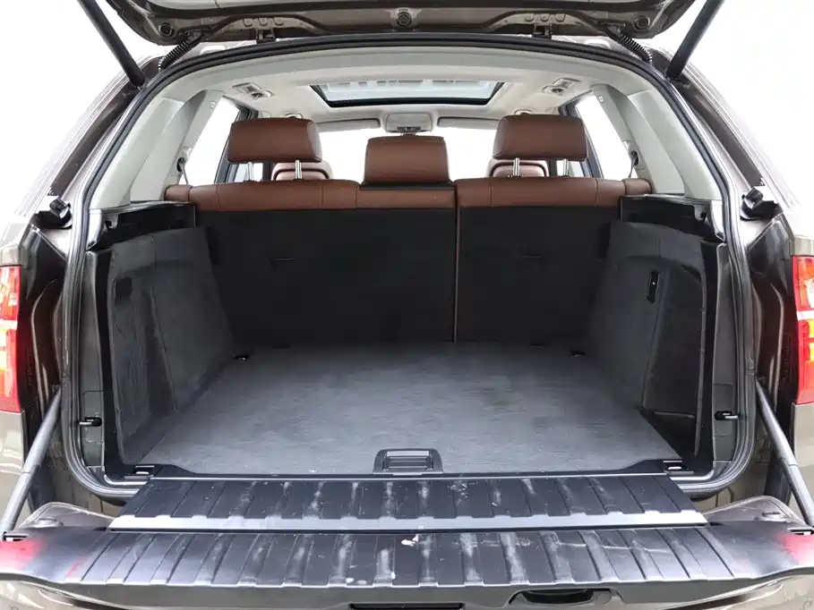 BMW X5 (Import) 2013 xDrive35i Leading фото 30