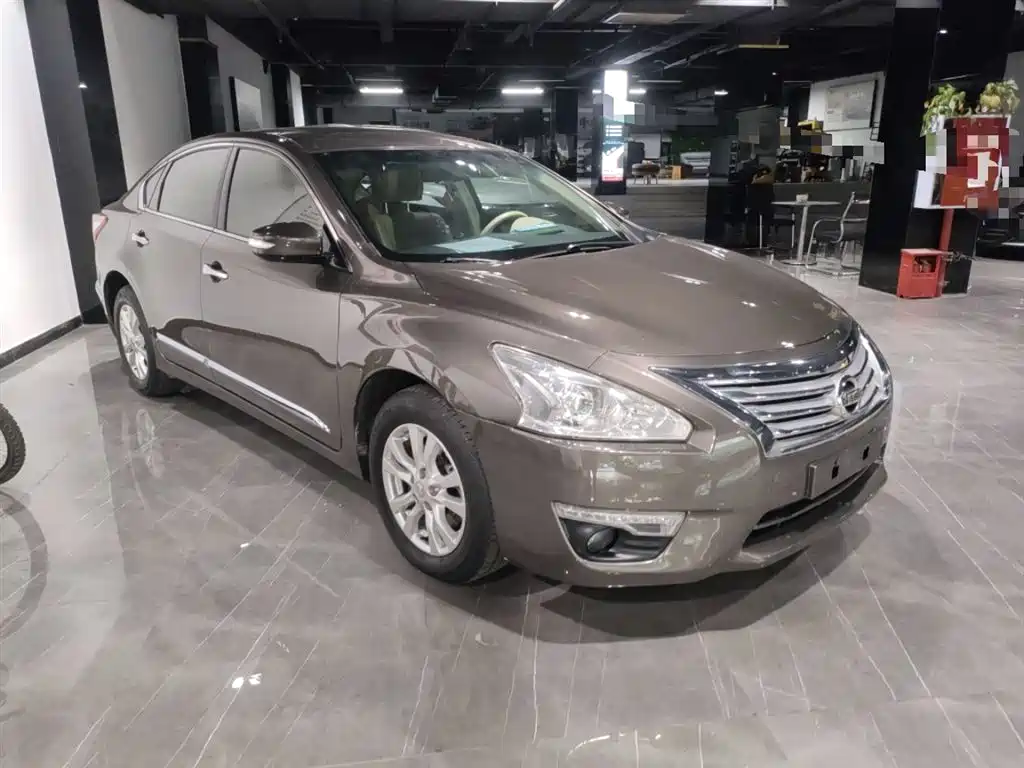 Фото 20 - Nissan Teana