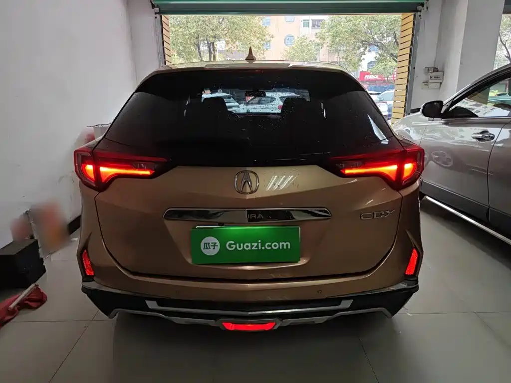 Acura CDX 2017 2016 1.5T 2WD Exclusive Edition