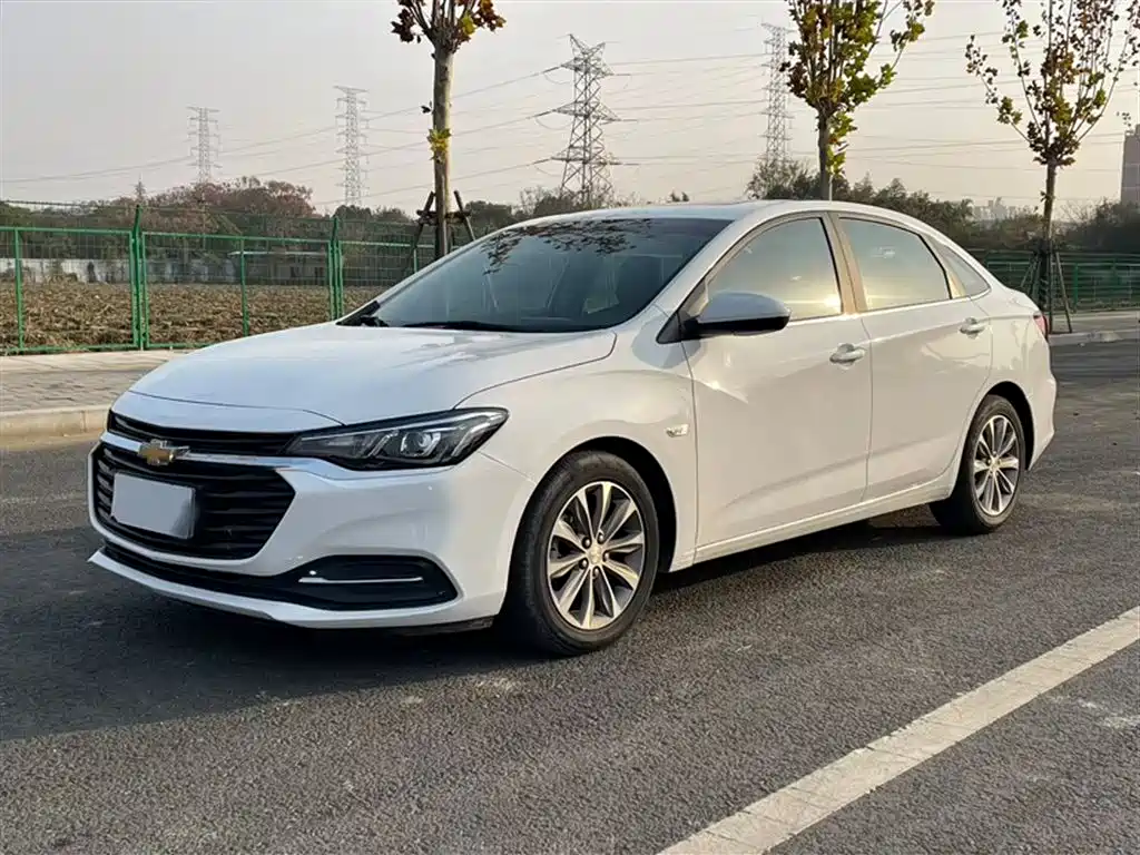 CHEVROLET CRUZE