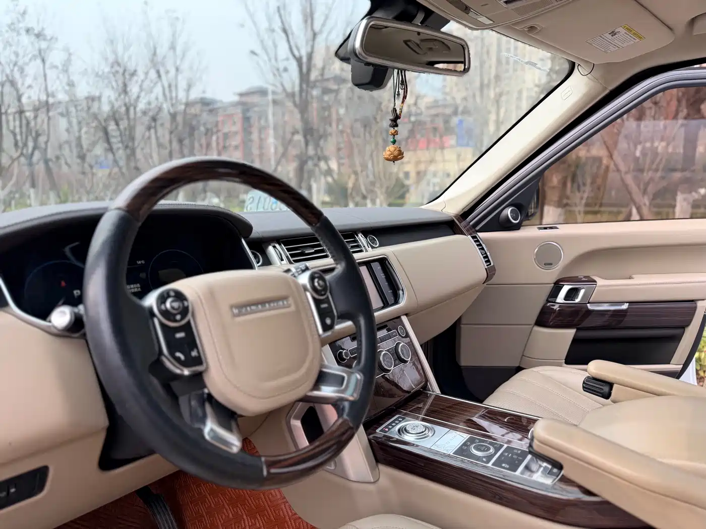 Land Rover Range Rover 2013 5.0 SC V8 Vogue SE фото 5