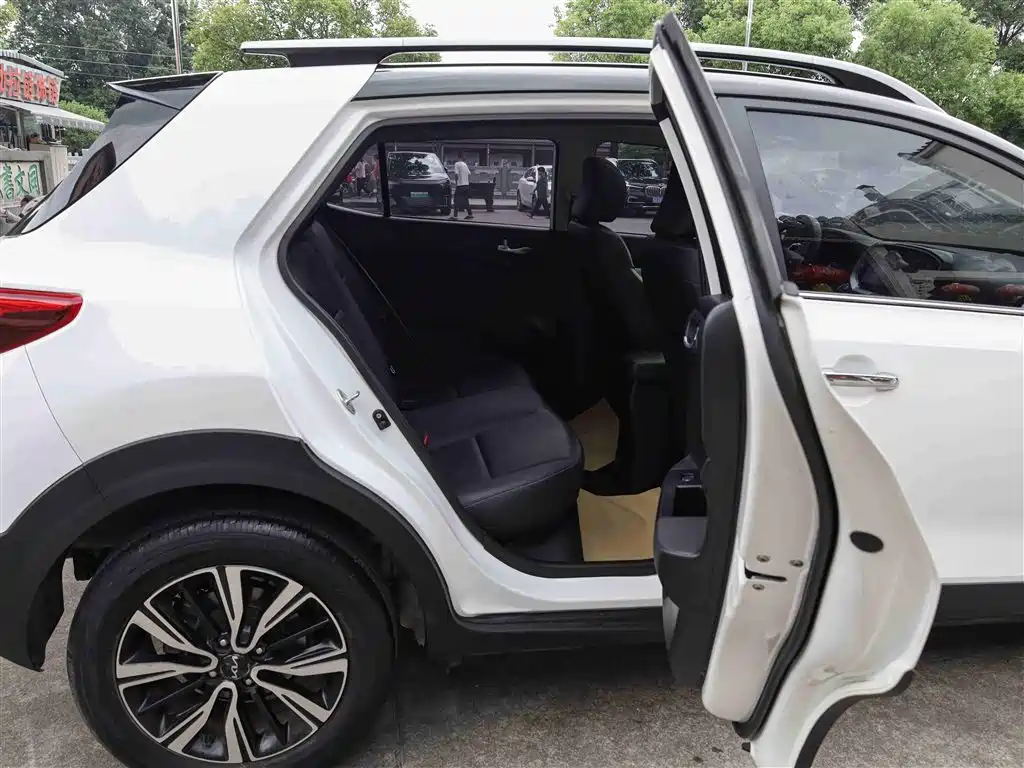 Kia KX1 2021 1.4L CVT Fun Sunroof Version фото 18